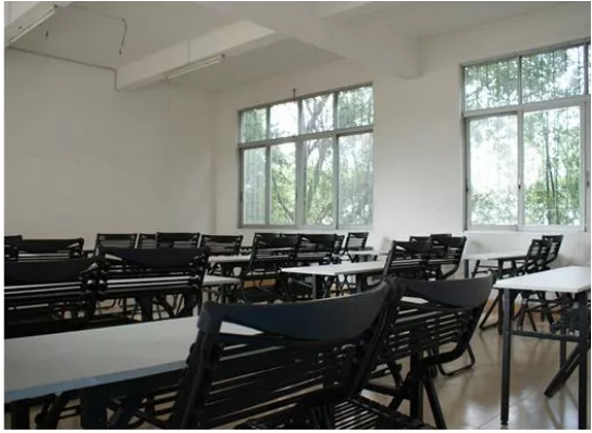 学校教学环境